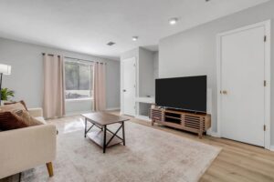 Tallahassee corporate housing rental — Winry Stays