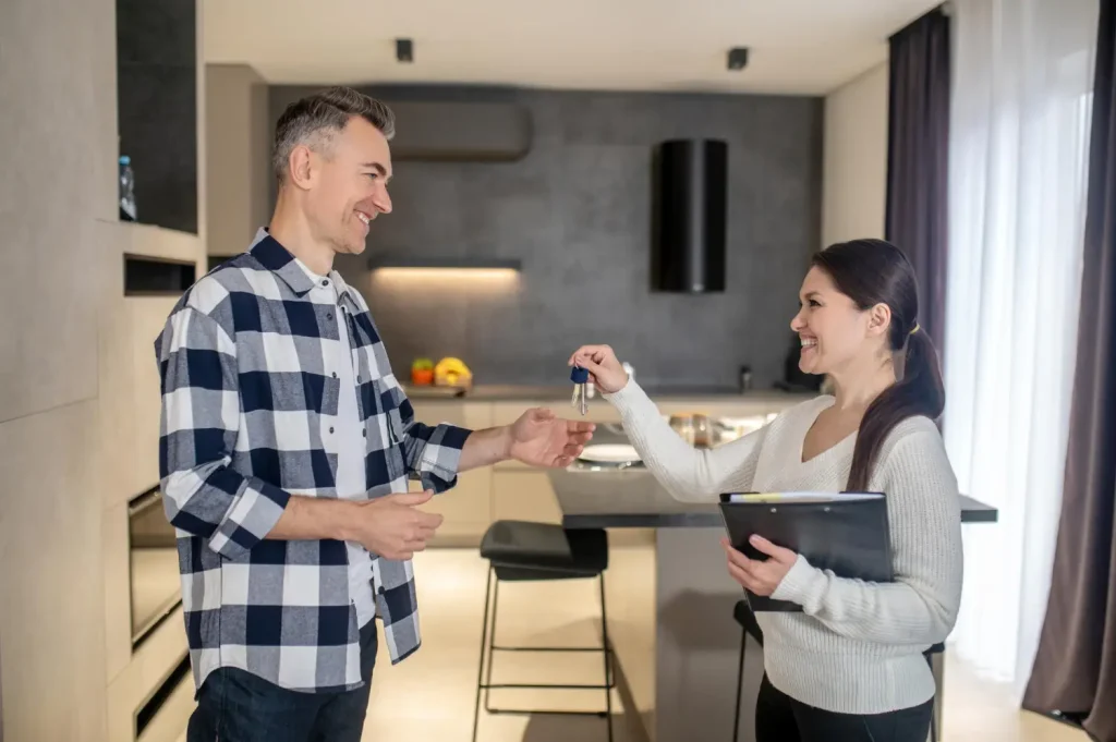 Furnished short-term and mid-term rental in Tallahassee — Winry Stays